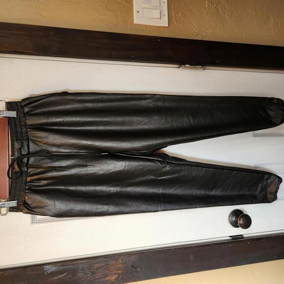 21 Saints Pants - 21 Saints Women's fleece lined faux leather joggers elastic waist black- size XS